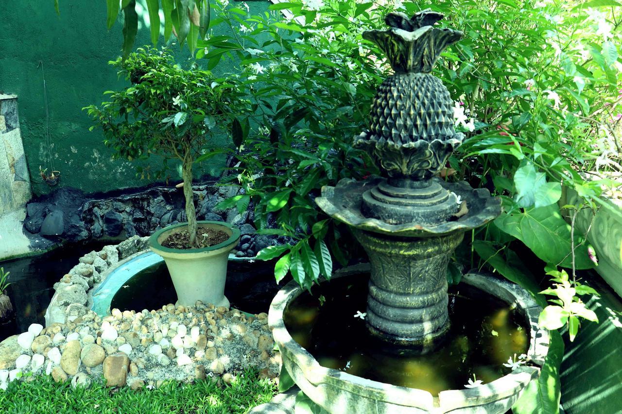 Villa Royce Kandy Exterior foto